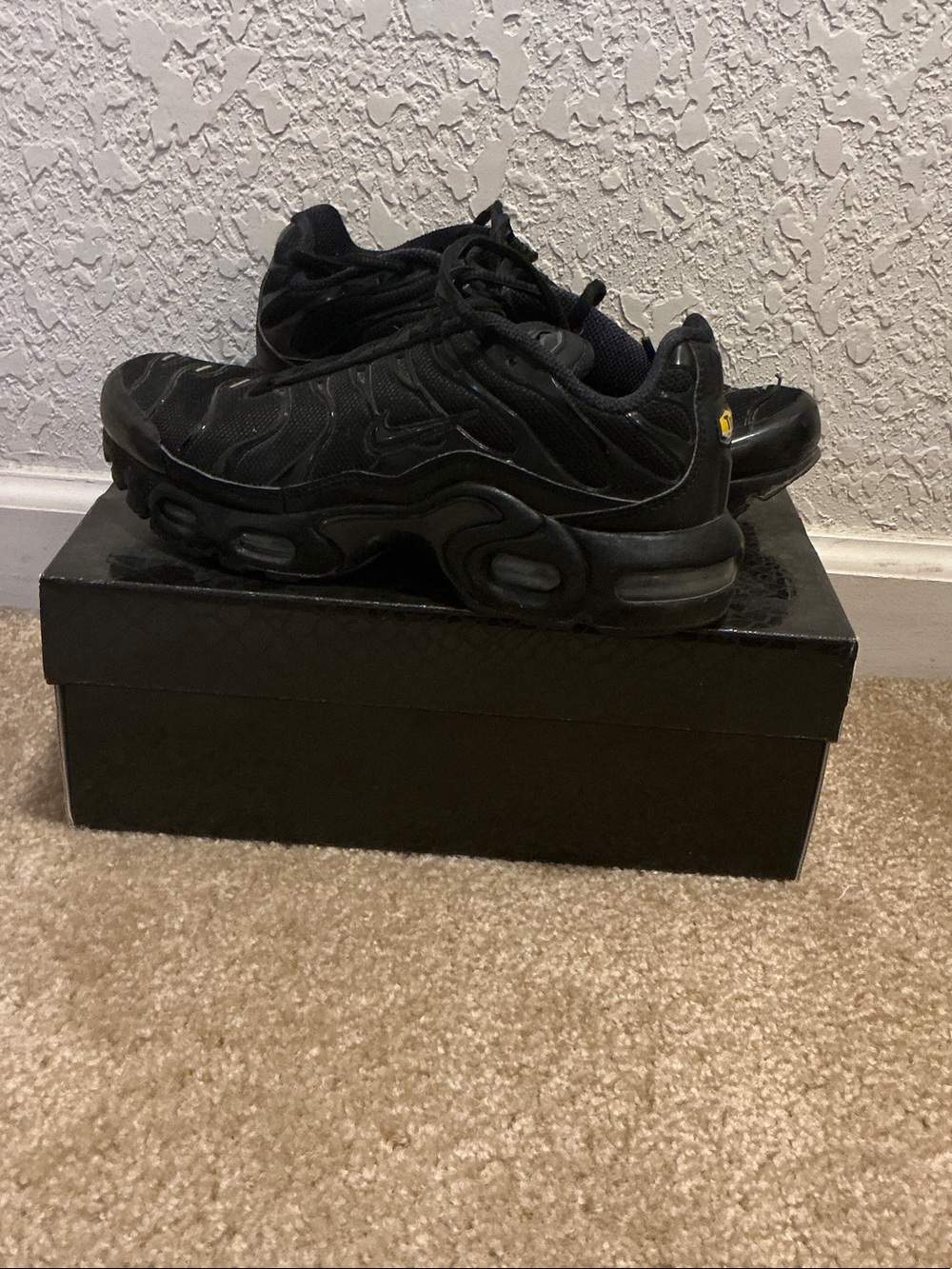 Nike Kids Black Sneakers